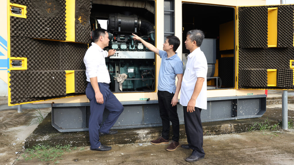 4.Tổ nguồn kiểm tra máy phát điện.