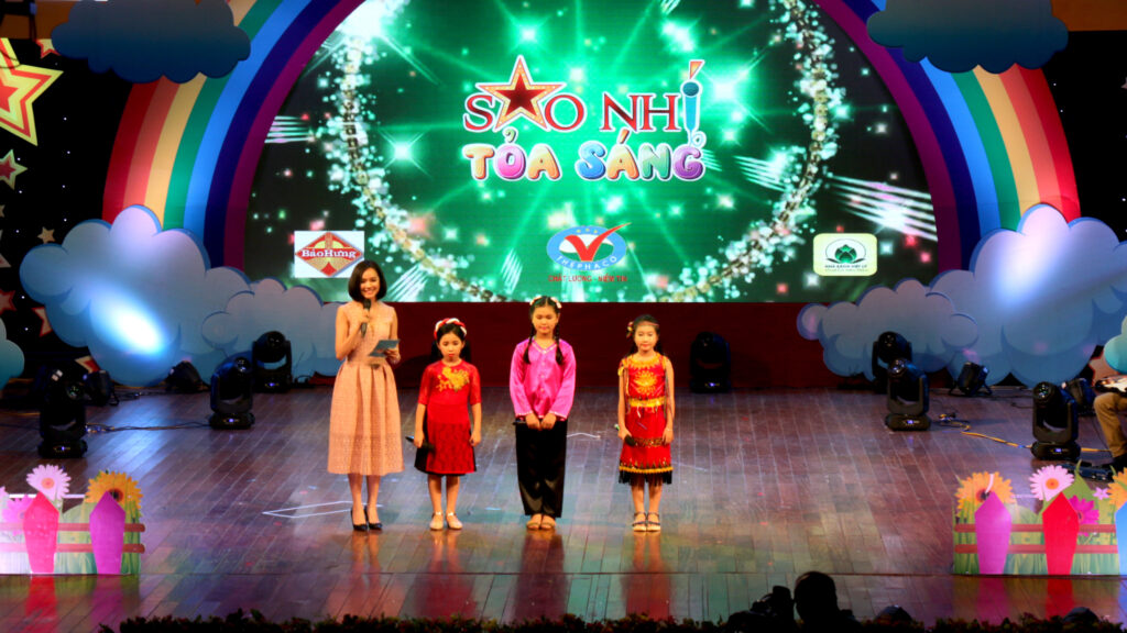 7. Gameshow Sao nhí tỏa sáng do phòng VNTT tổ chức sản xuất