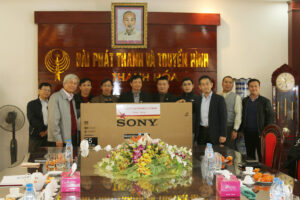 14Công ty Sony làm việc với Đài