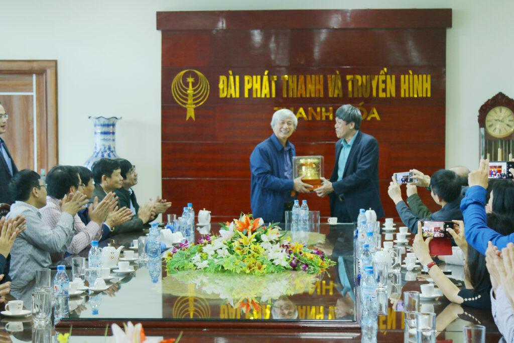 5Đồng chí Vũ Hải - Phó tổng Giám đốc Đài Tiếng nói Việt Nam thăm Đài PTTH Thanh Hoá – 2019