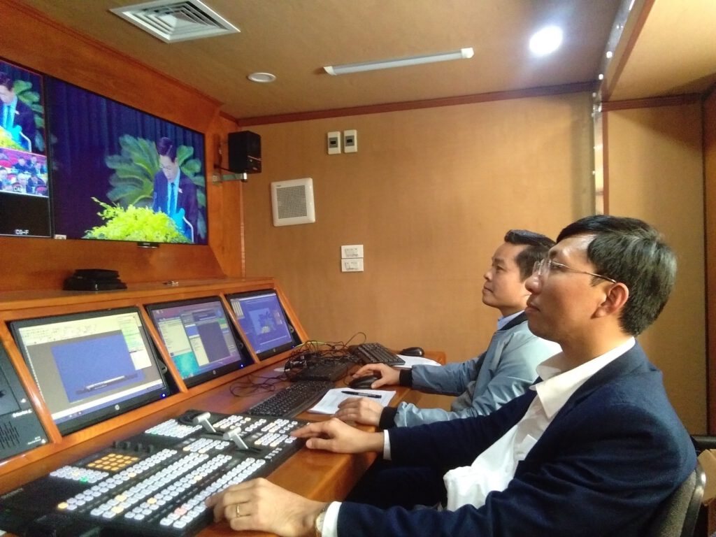 Đạo diễn truyền hình trực tiếp Kỳ họp HĐND tỉnh