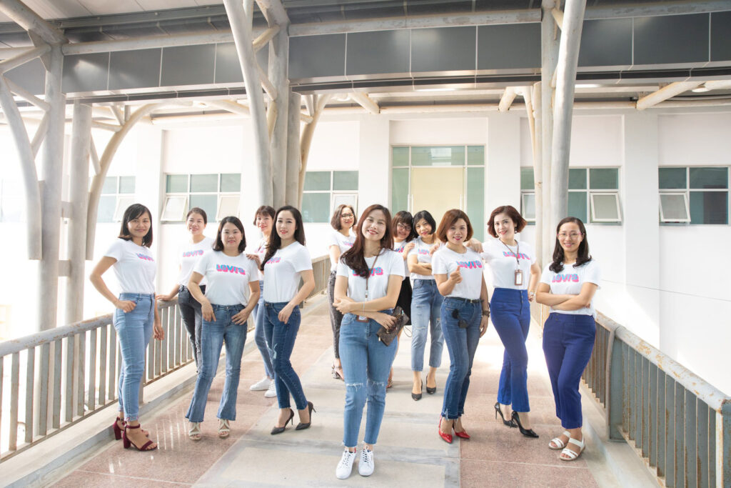 Sức trẻ Khai thác Chương trình vươn xa cùng cánh sóng TTV